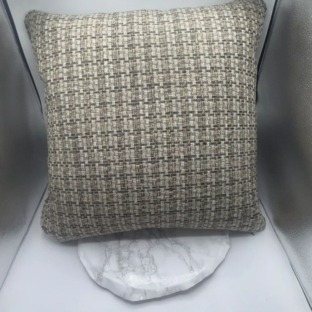 CASAMIA Jijel Tweed 24”x 24” Throw Pillow Cushion